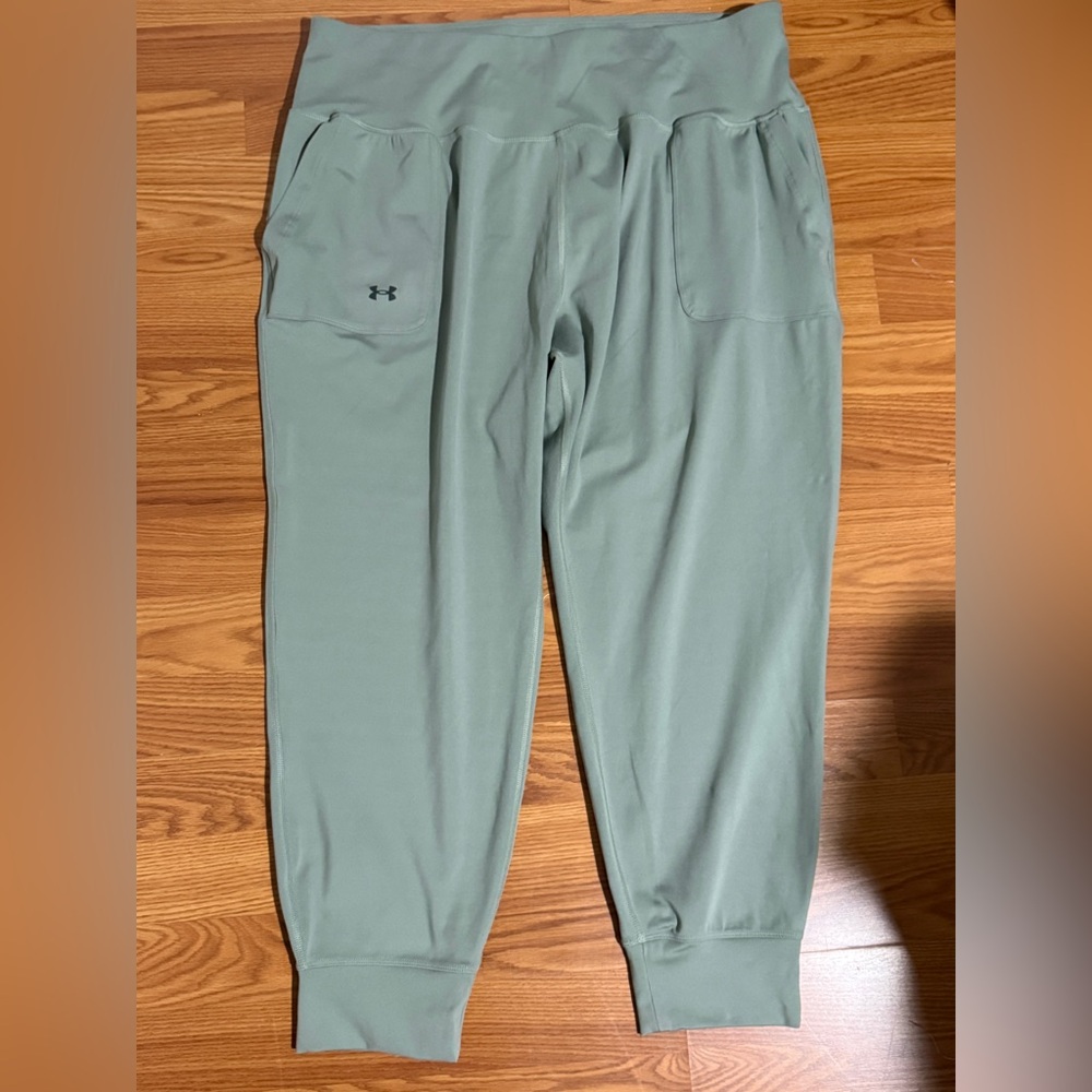 Women’s Under Armour Motion Joggers – Size 2X, Soft Sage Green